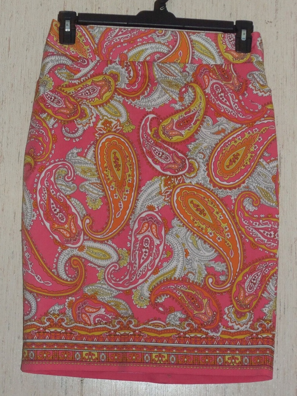 NWT CHARTER CLUB Coral Pink Paisley Pencil Skirt, Lined, Small Slit in Back - Picture 5 of 10